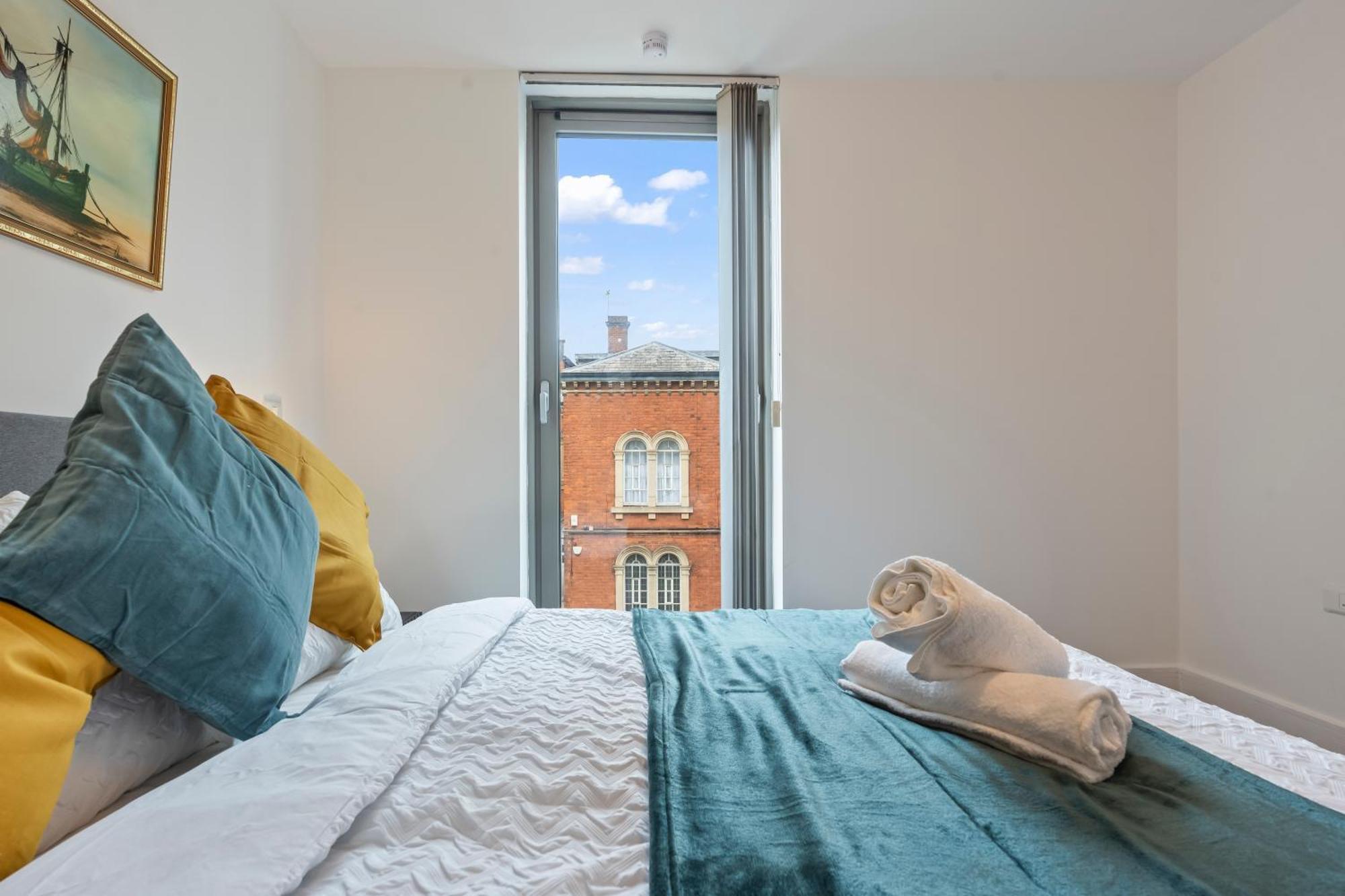 Heart Of City Centre Luxury Apartment With Secure Underground Parking Birmingham Extérieur photo