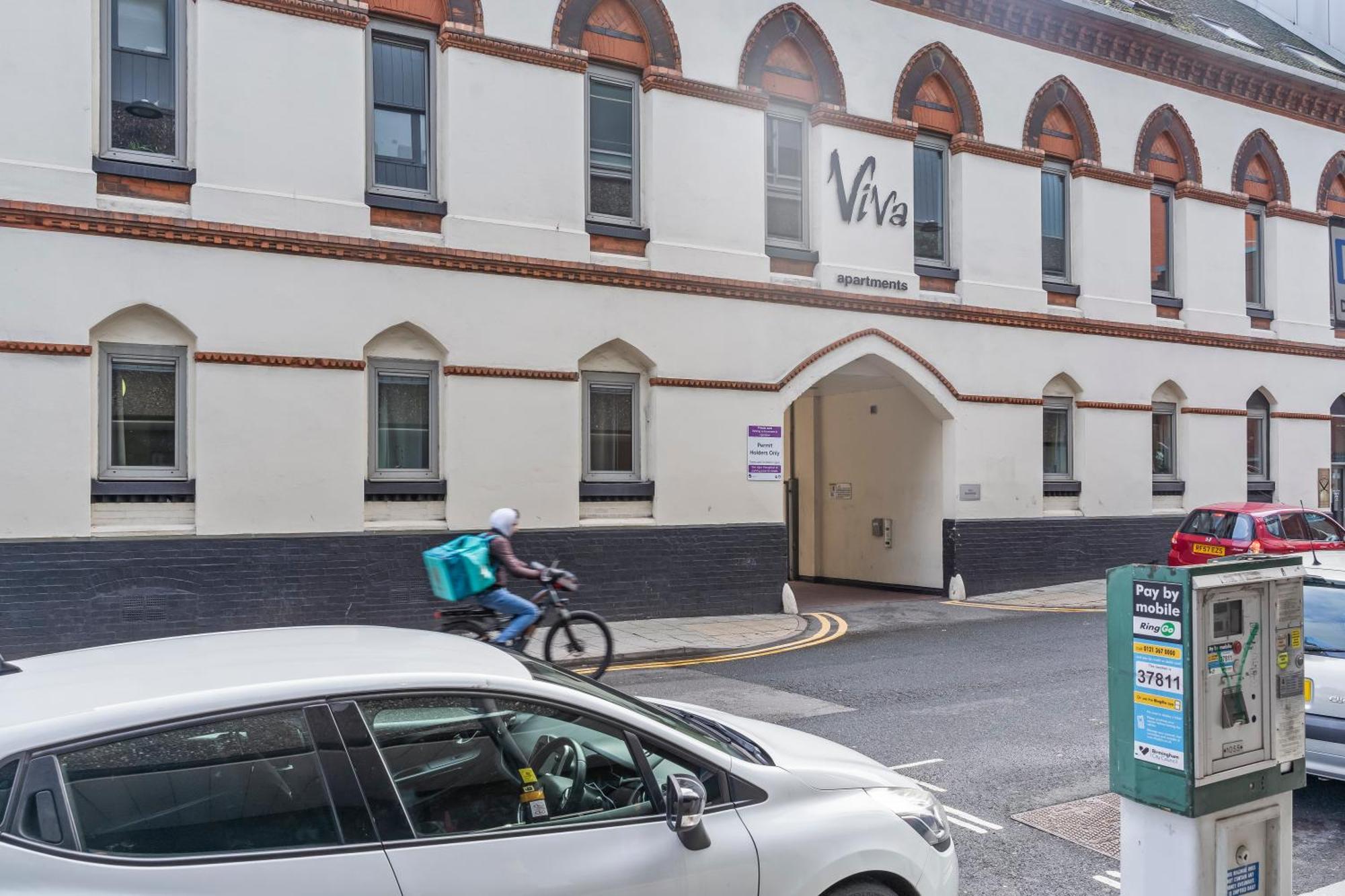 Heart Of City Centre Luxury Apartment With Secure Underground Parking Birmingham Extérieur photo